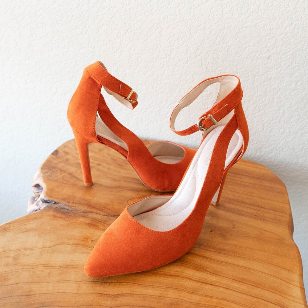 Eva Mendes Orange Suede Ankle Strap Heels | Size 9M Pointed Toe Stilettos - Picture 2 of 6